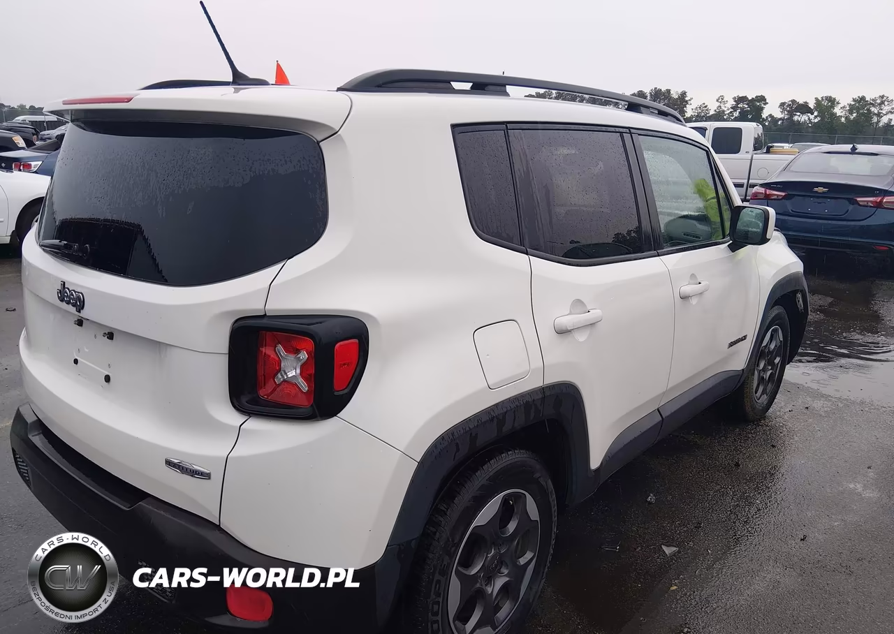 2015 Jeep Renegade Latitude VIN:ZACCJABH2FPB87280 - 4