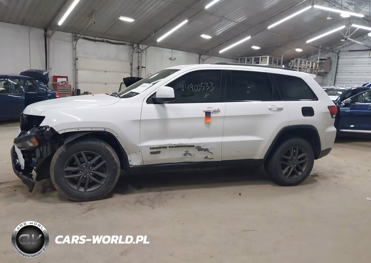 2016 Jeep Grand Cherokee 75Th Anniversary VIN:1C4RJFAG3GC364988 - 14