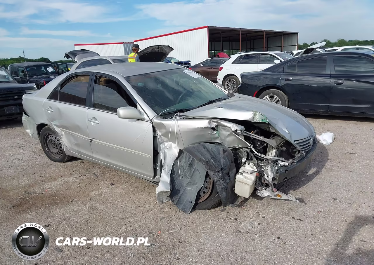 2005 Toyota Camry Le