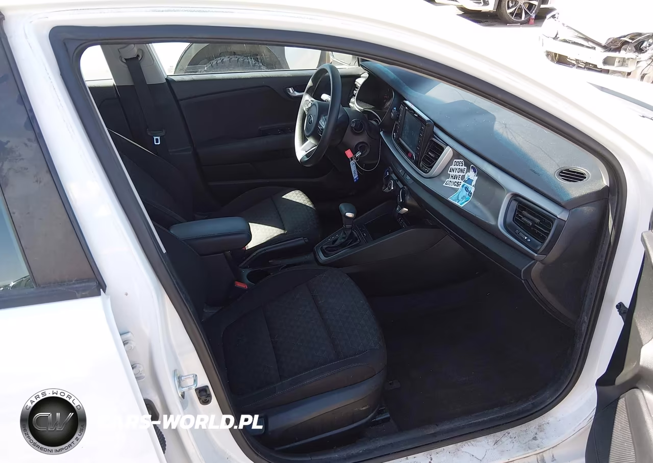 2019 Kia Rio S VIN:3KPA24AB9KE182555 - 5