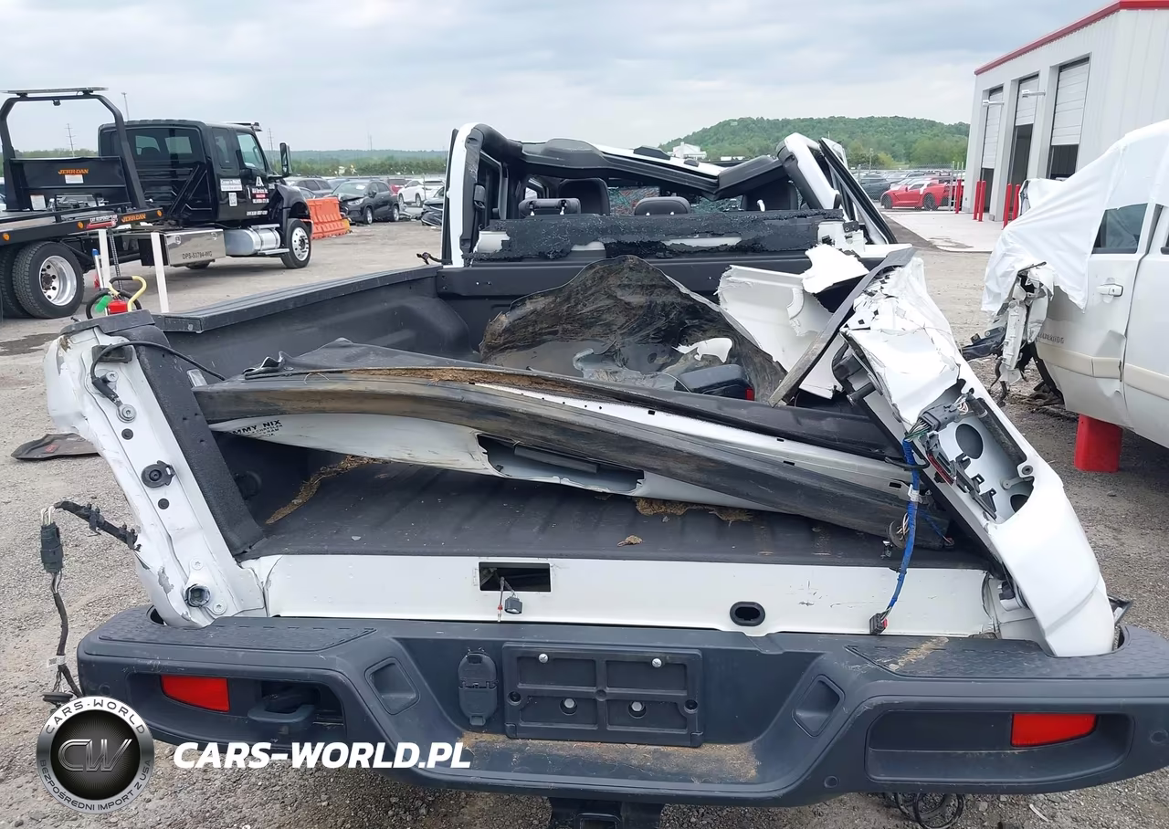 2020 Jeep Gladiator Overland 4X4 VIN:1C6HJTFG0LL124298 - 17