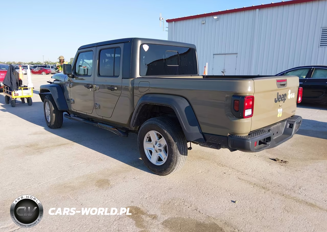 2020 Jeep Gladiator Sport S 4X4 VIN:1C6HJTAG2LL170660 - 3