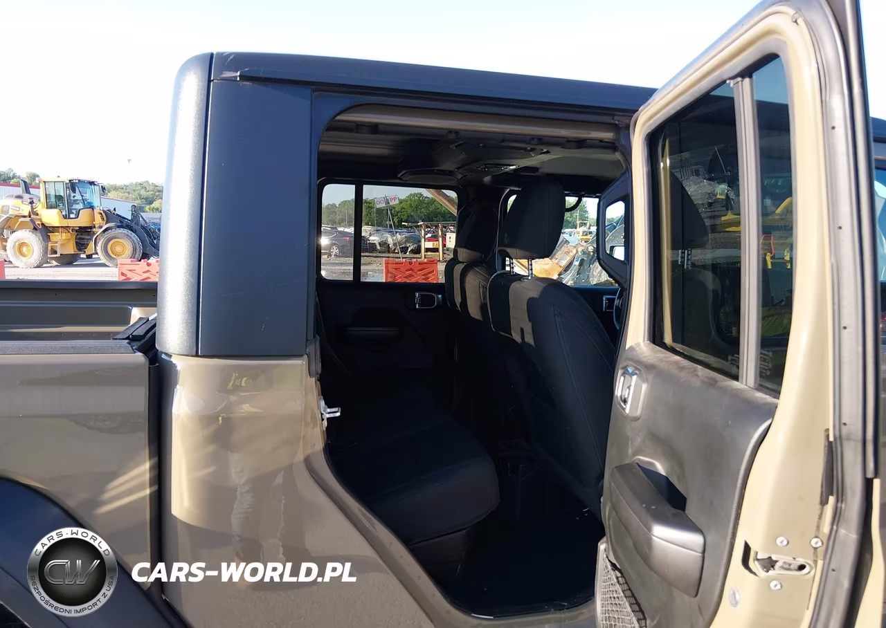 2020 Jeep Gladiator Sport S 4X4 VIN:1C6HJTAG2LL170660 - 8