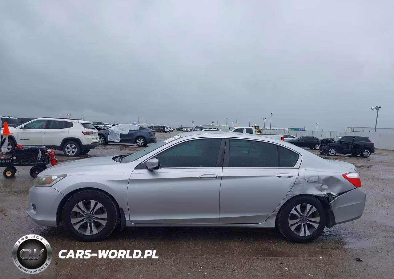 2013 Honda Accord Lx VIN:1HGCR2F33DA170564 - 14