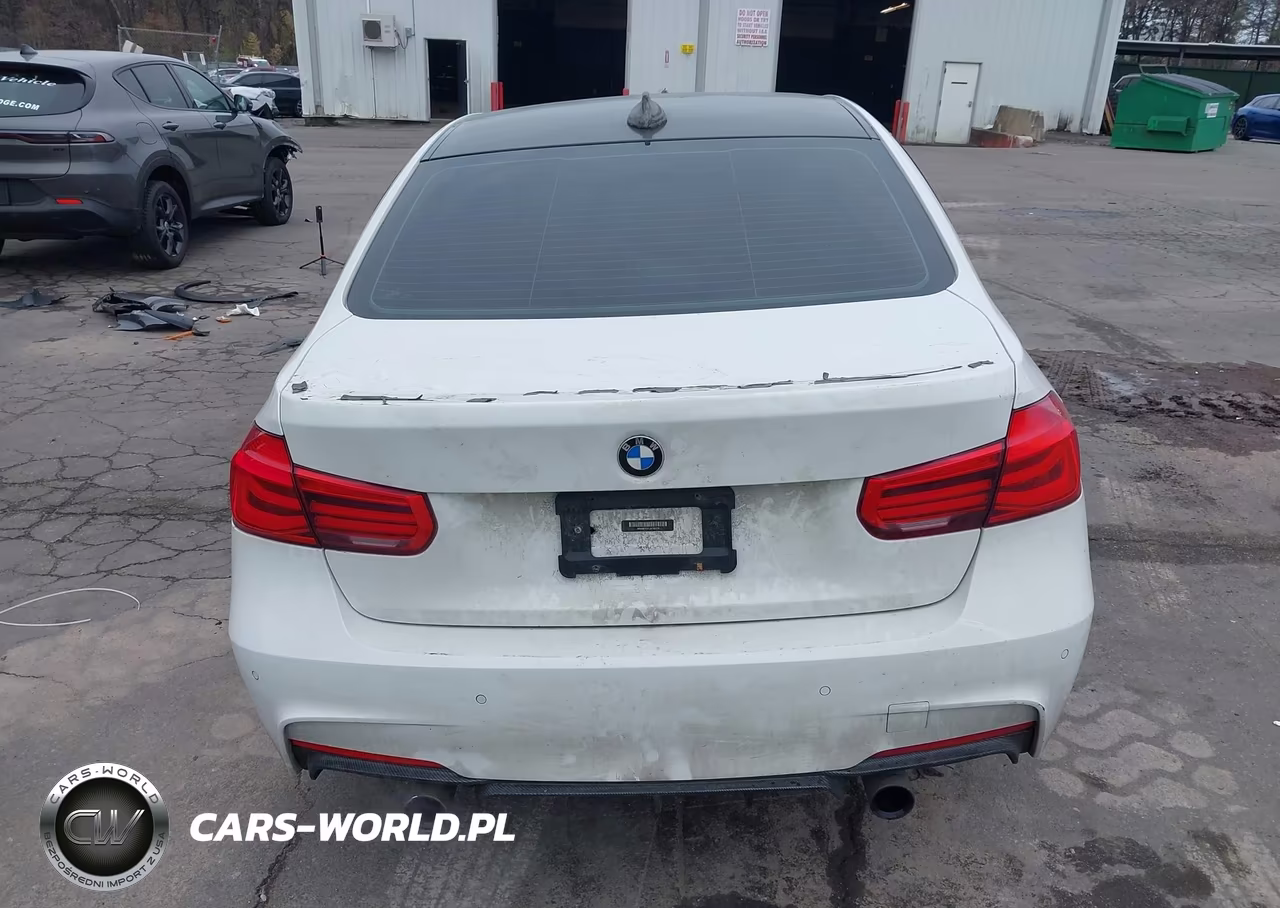 2018 BMW 340I xDrive VIN:WBA8B7C51JA190476 - 16