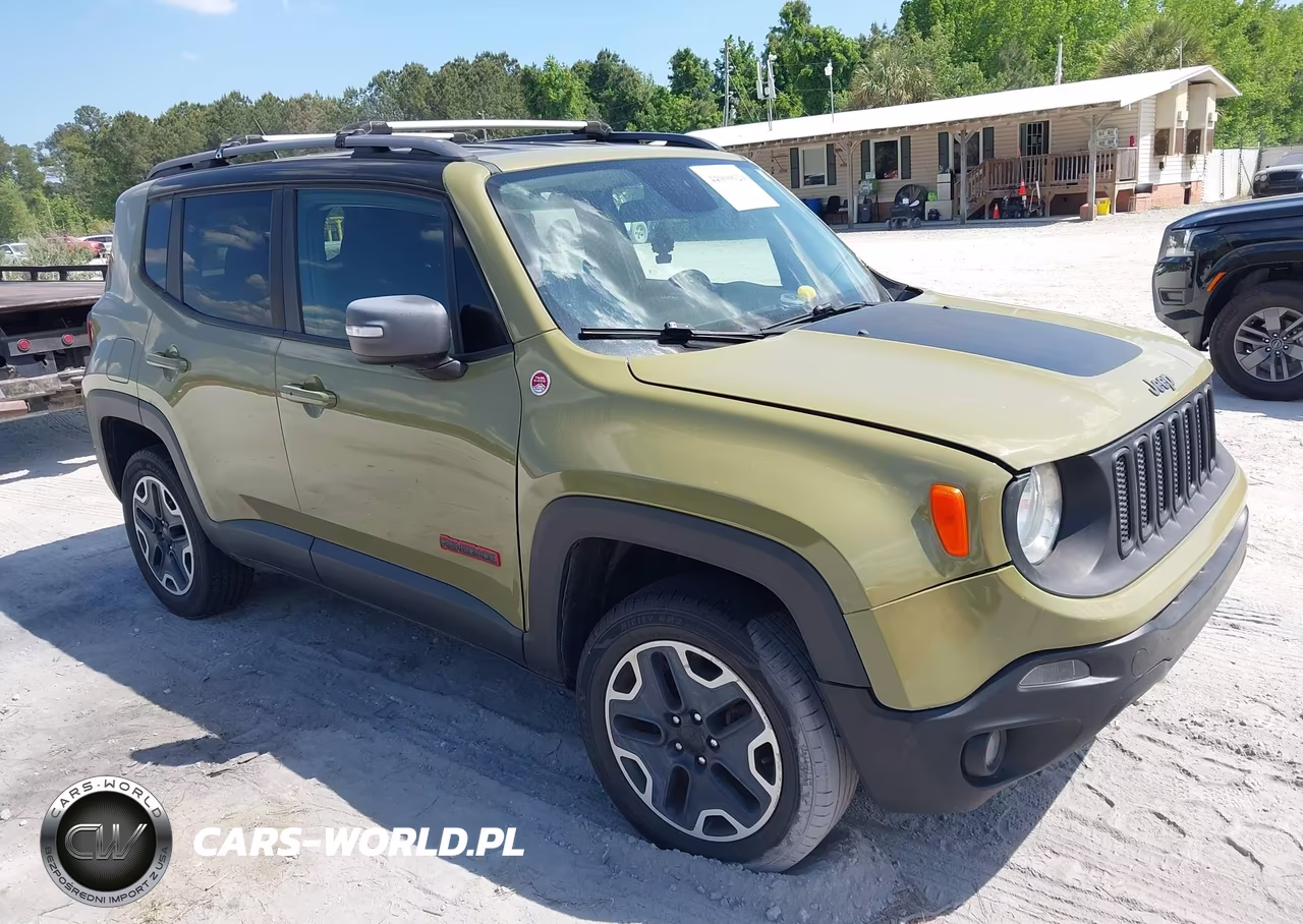 2015 Jeep Renegade Trailhawk