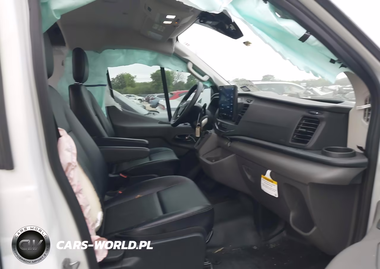 2024 Ford Transit-150 VIN:1FTYE1Y85RKB90738 - 5
