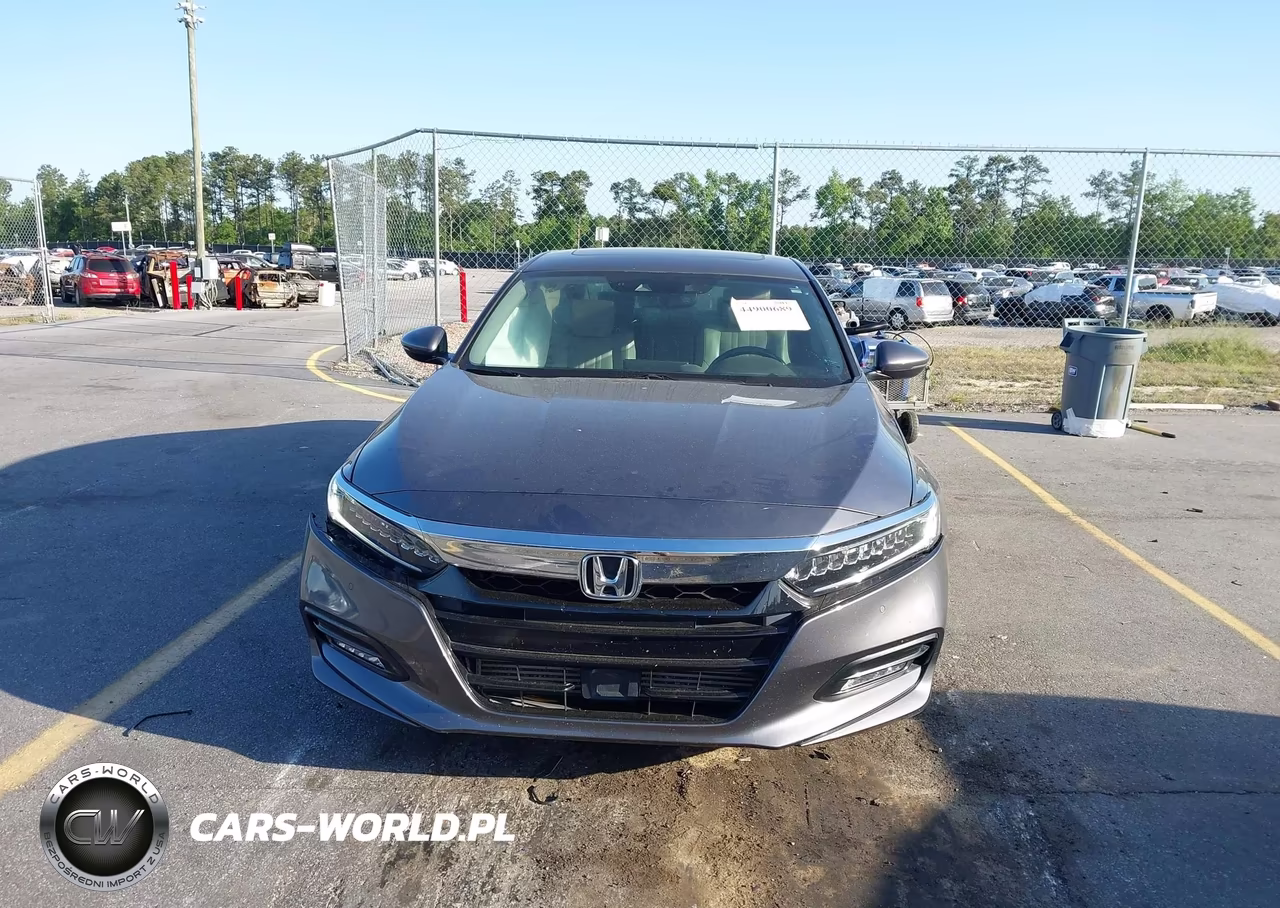 2018 Honda Accord Touring 2.0T VIN:1HGCV2F9XJA021158 - 12