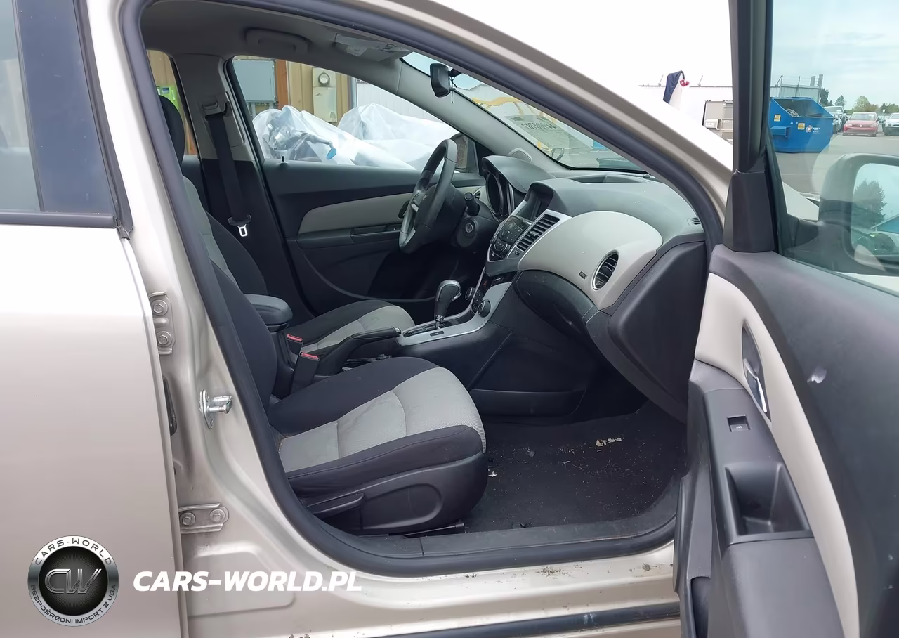 2014 Chevrolet Cruze Ls Auto VIN:1G1PA5SG9E7199544 - 5