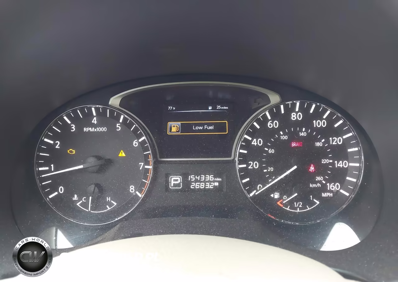 2015 Nissan Altima 2.5 S VIN:1N4AL3AP0FN330666 - 7