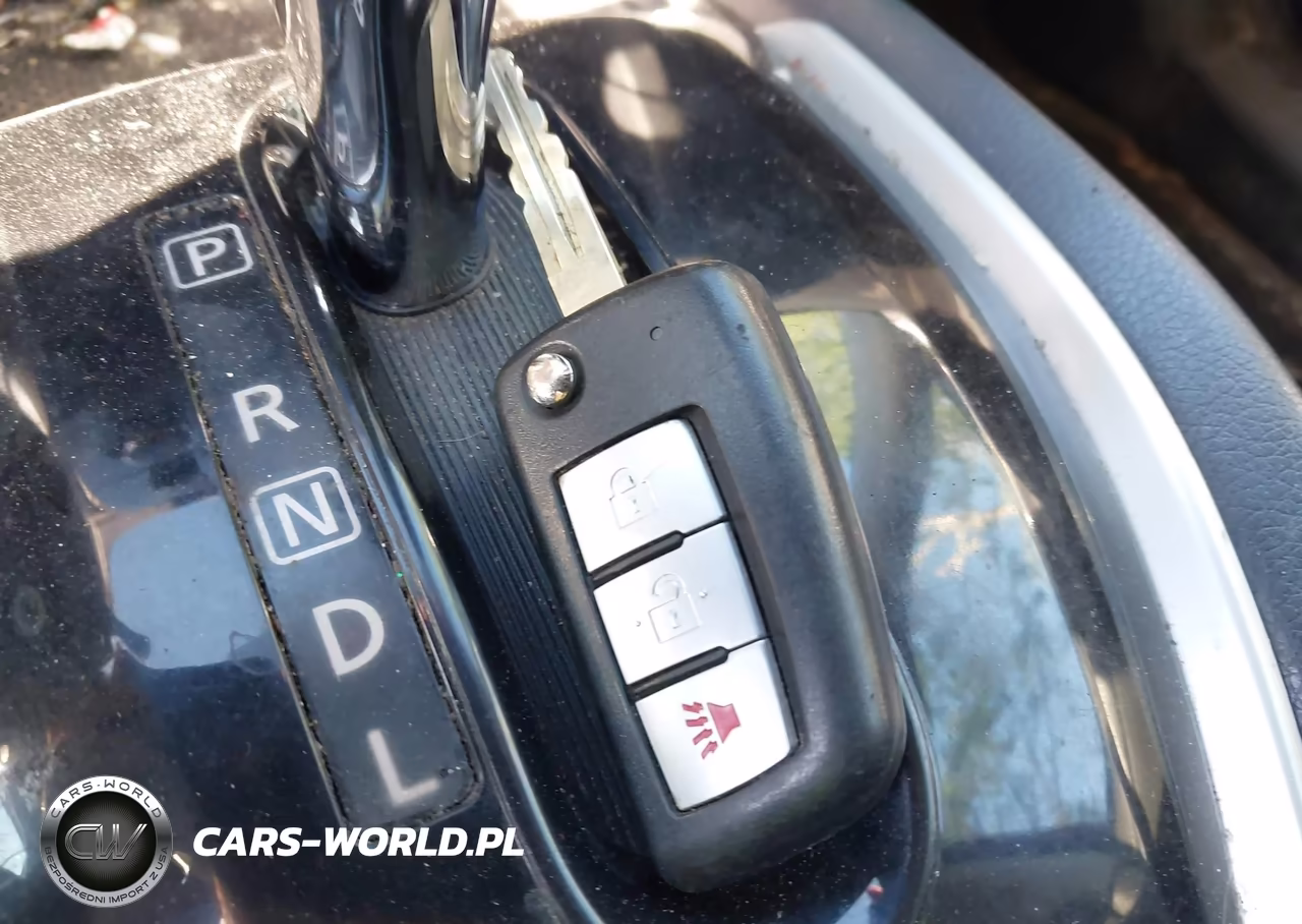 2016 Nissan Rogue S VIN:5N1AT2MM4GC865711 - 11