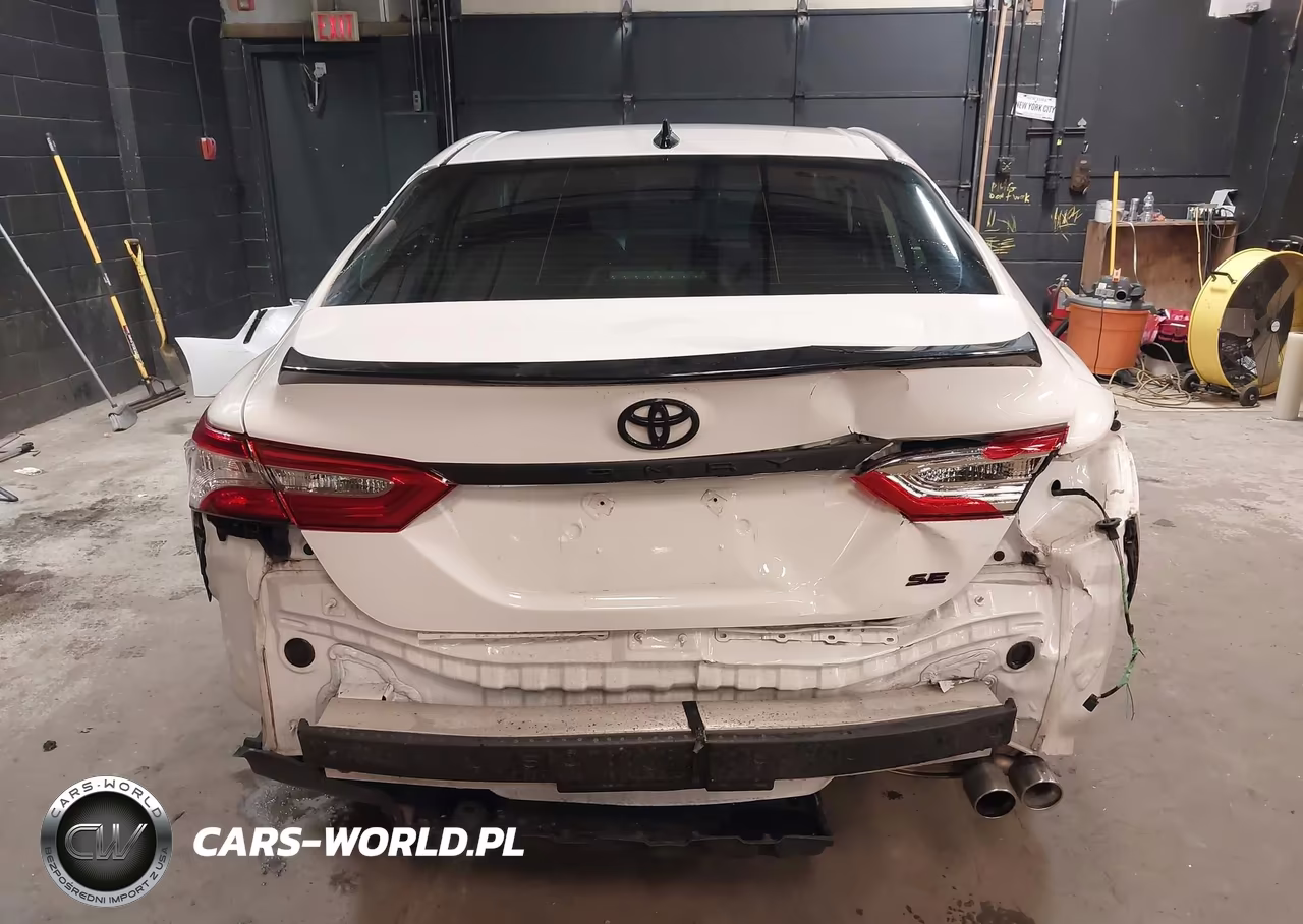 2020 Toyota Camry Se Nightshade Edition VIN:4T1G11AK4LU347311 - 17