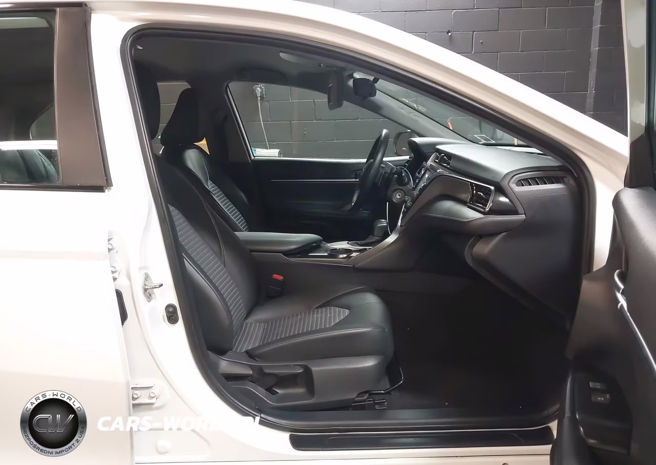 2020 Toyota Camry Se Nightshade Edition VIN:4T1G11AK4LU347311 - 5
