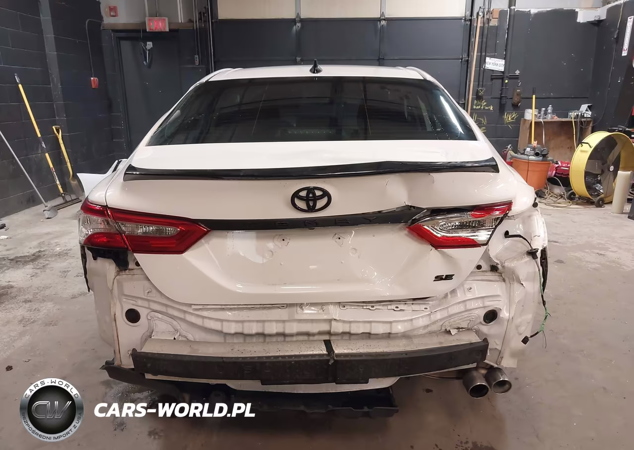 2020 Toyota Camry Se Nightshade Edition VIN:4T1G11AK4LU347311 - 6