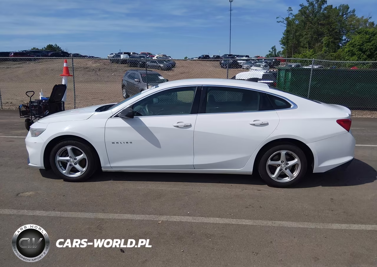 2017 Chevrolet Malibu Ls VIN:1G1ZB5ST1HF135382 - 15