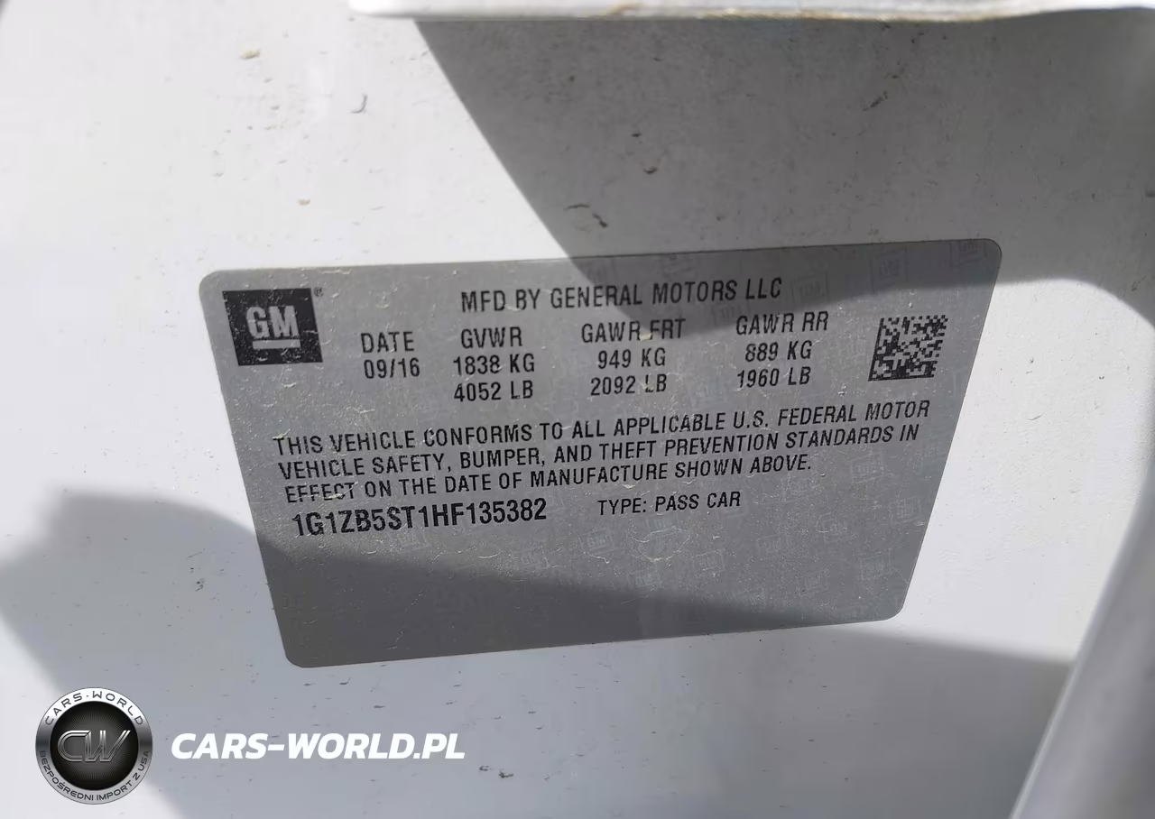 2017 Chevrolet Malibu Ls VIN:1G1ZB5ST1HF135382 - 9