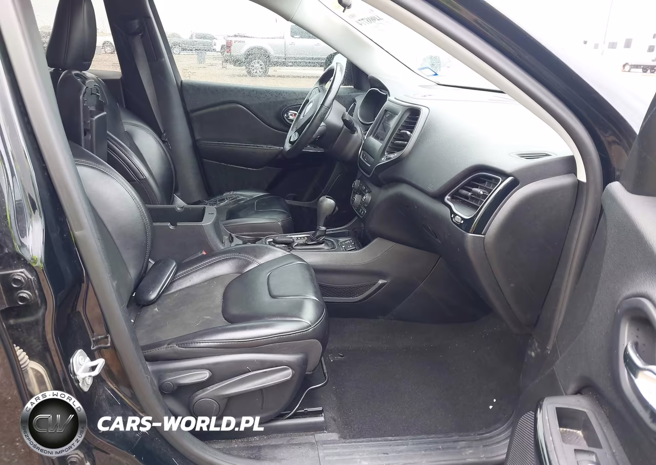 2019 Jeep Cherokee Altitude Fwd VIN:1C4PJLLB8KD443731 - 5