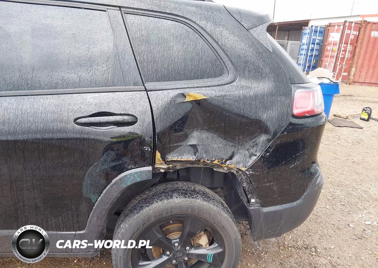 2019 Jeep Cherokee Altitude Fwd VIN:1C4PJLLB8KD443731 - 6