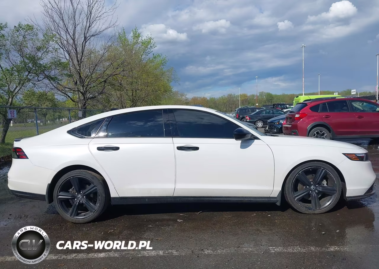 2024 Honda Accord Hybrid Sport-L VIN:1HGCY2F73RA083986 - 13