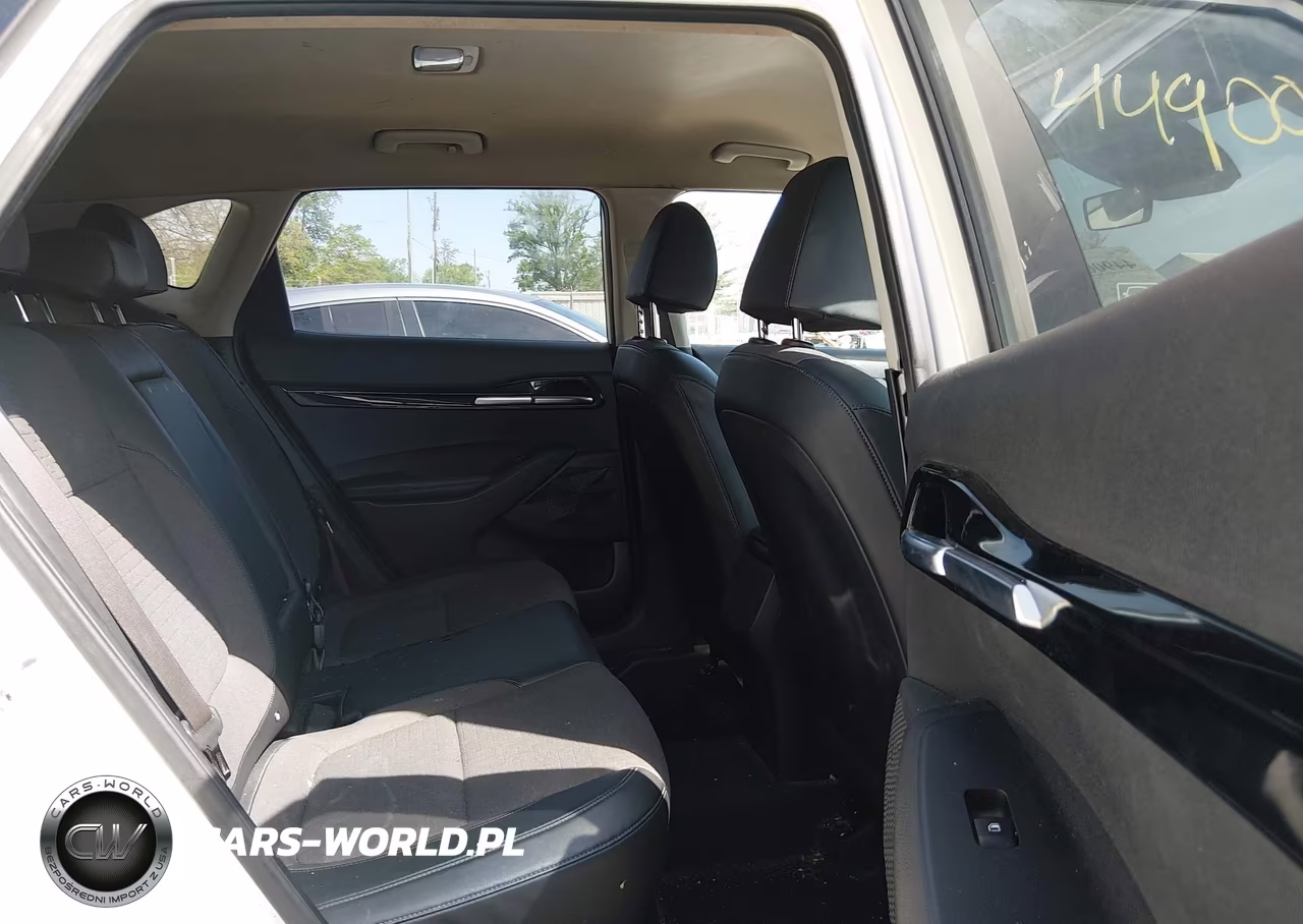 2021 Kia Seltos S Turbo VIN:KNDEUCA26M7199371 - 8