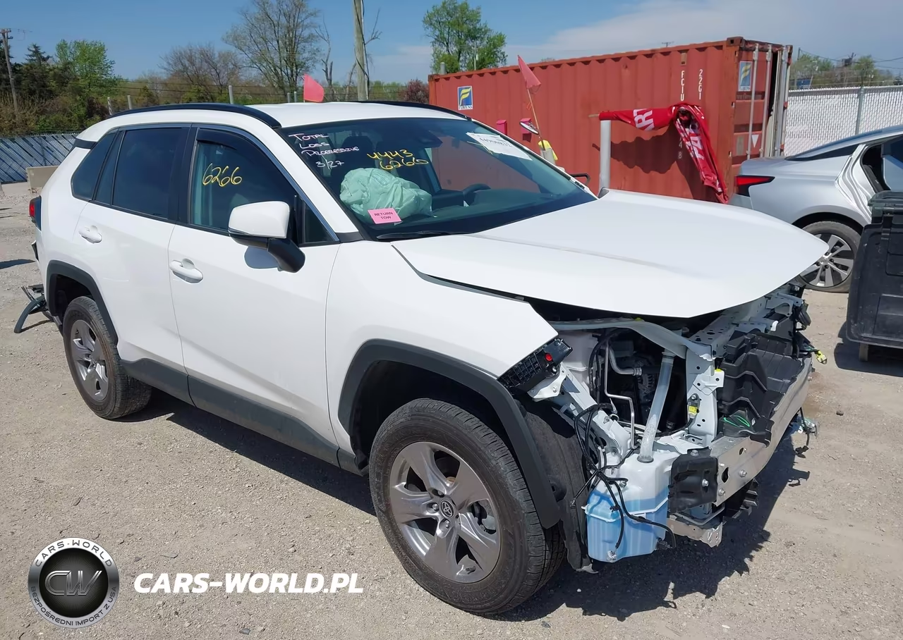 2024 Toyota Rav4 Xle – zdjęcie 1 z 17