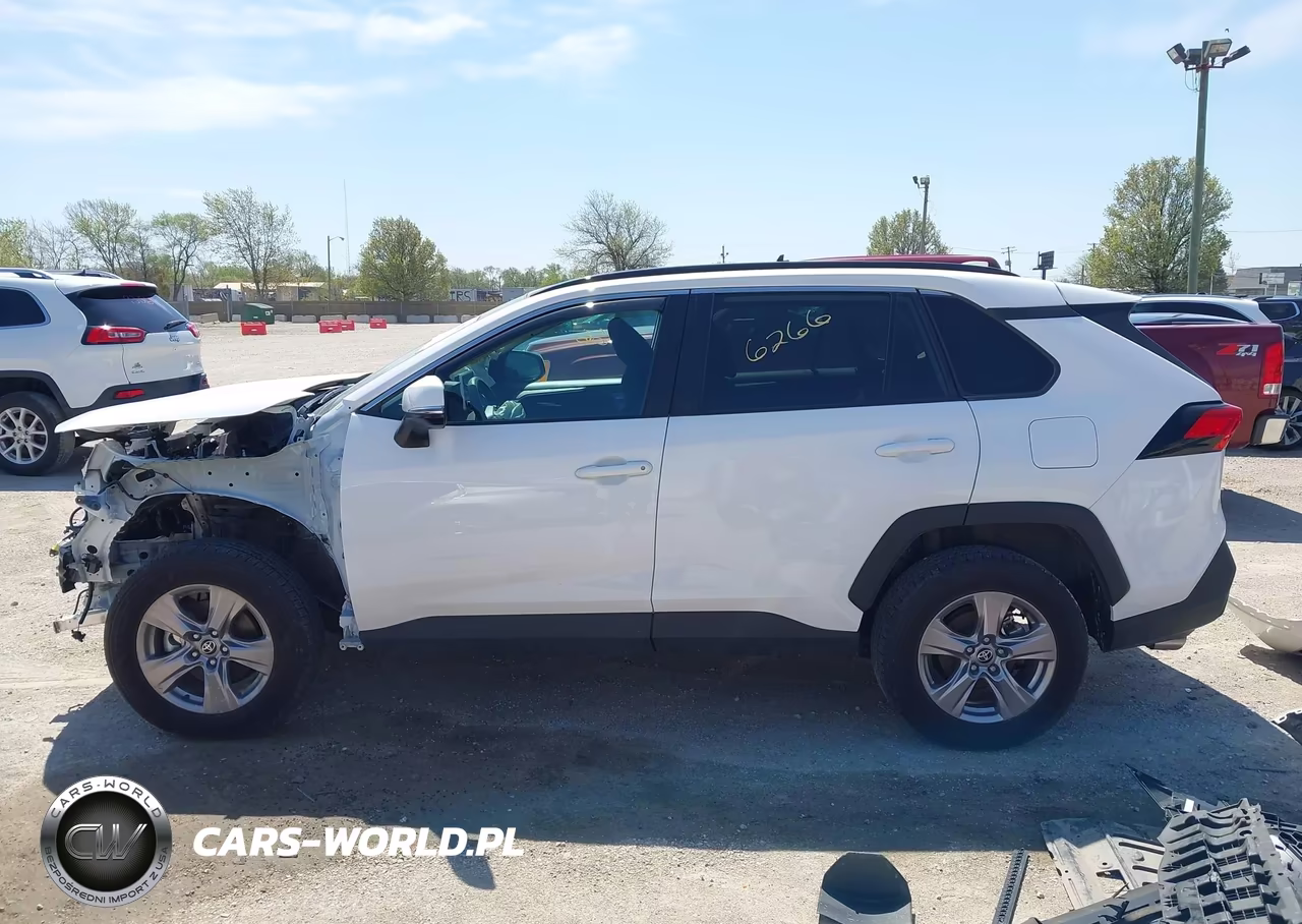 2024 Toyota Rav4 Xle VIN:2T3P1RFV8RW485029 - 15
