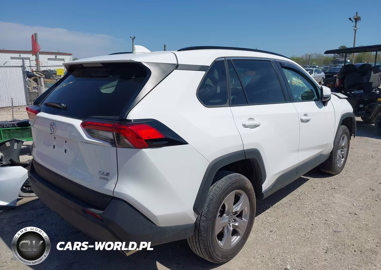 2024 Toyota Rav4 Xle VIN:2T3P1RFV8RW485029 - 4