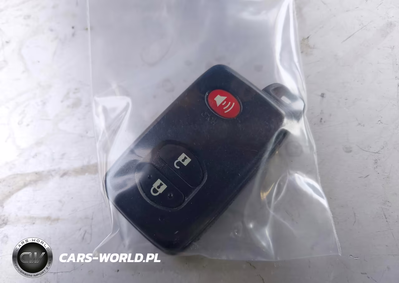 2013 Toyota Prius Four VIN:JTDKN3DU3D5587165 - 11