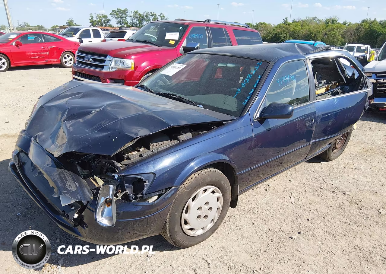 1999 Toyota Camry Le VIN:JT2BG22K0X0311008 - 2