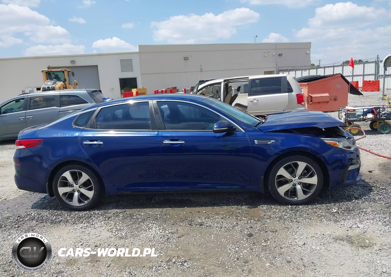 2019 Kia Optima S VIN:5XXGT4L36KG367635 - 13