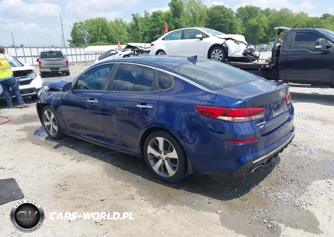 2019 Kia Optima S VIN:5XXGT4L36KG367635 - 3