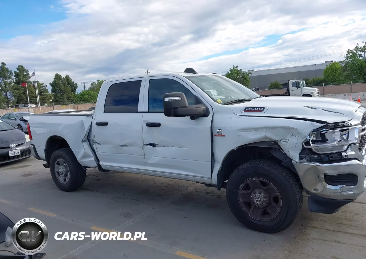 2024 Ram 2500 Tradesman 4X4 6'4 Box VIN:3C6UR5CL9RG347319 - 13
