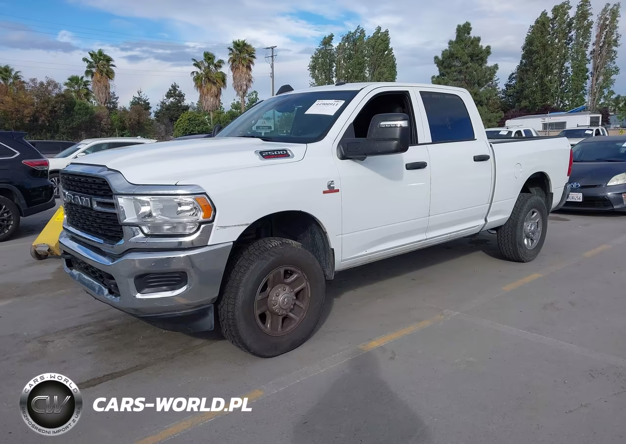 2024 Ram 2500 Tradesman 4X4 6'4 Box VIN:3C6UR5CL9RG347319 - 2