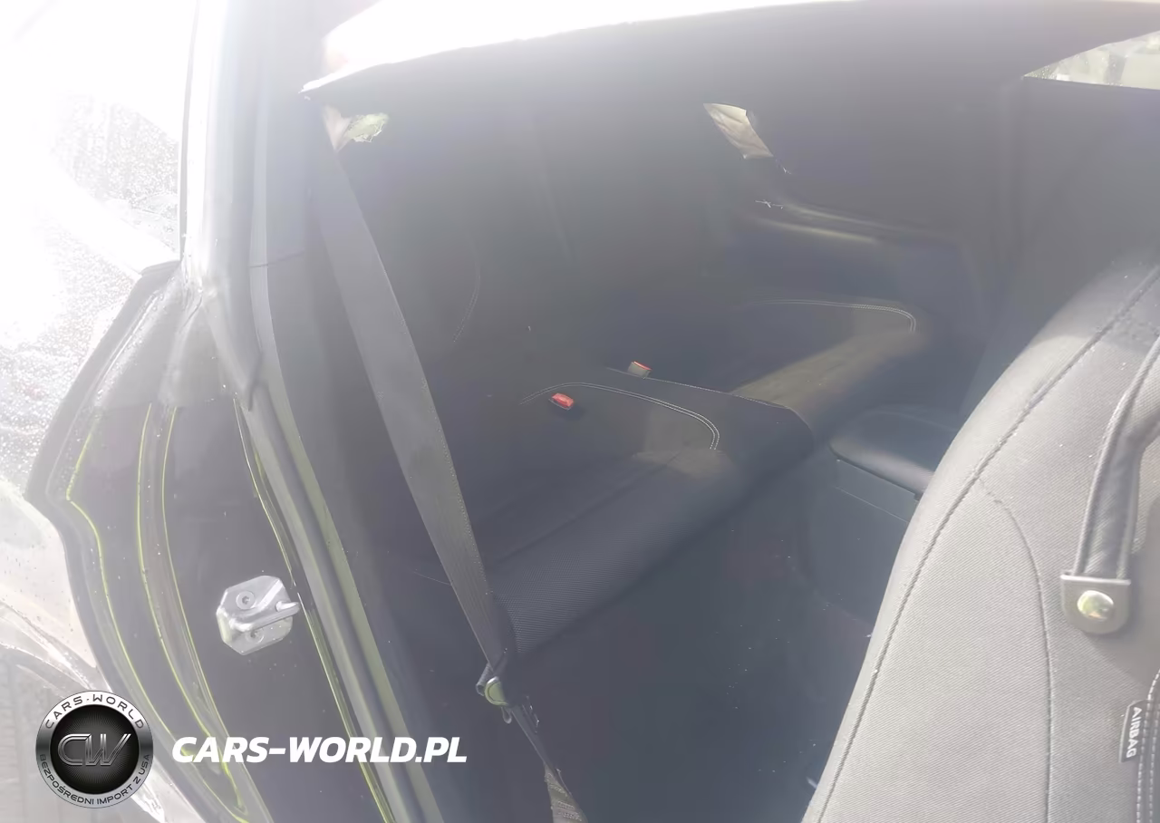 2015 Ford Mustang V6 VIN:1FA6P8AM9F5409055 - 8