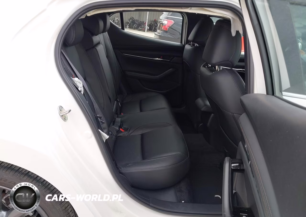 2025 Mazda Mazda3 2.5 S Preferred VIN:JM1BPALM8S1762370 - 8
