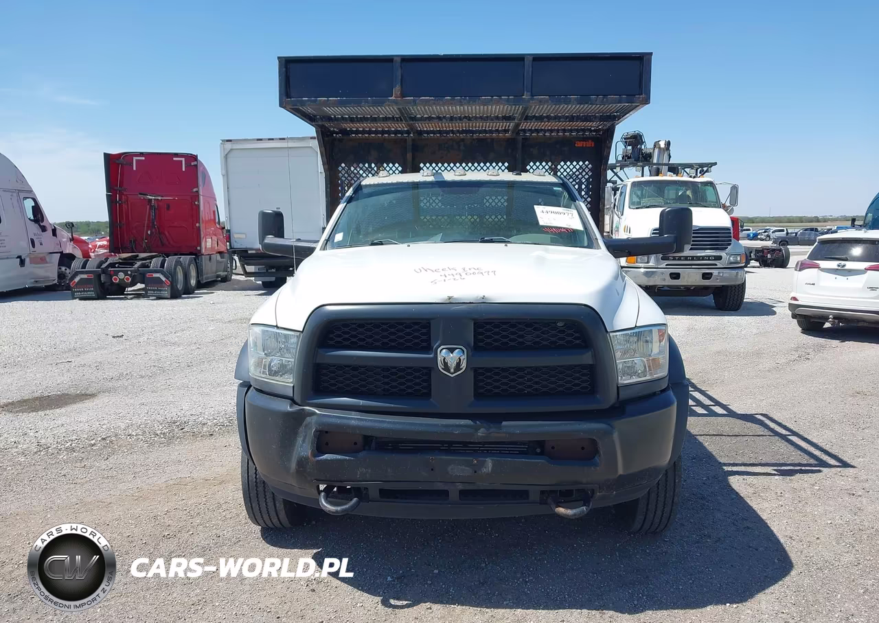 2016 Ram 5500 Chassis Tradesman-Slt VIN:3C7WRNDL1GG279730 - 11