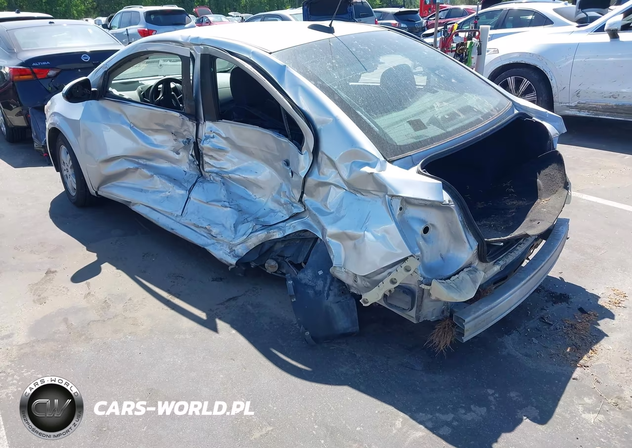 2015 Chevrolet Sonic Lt Auto VIN:1G1JC5SH5F4174135 - 3