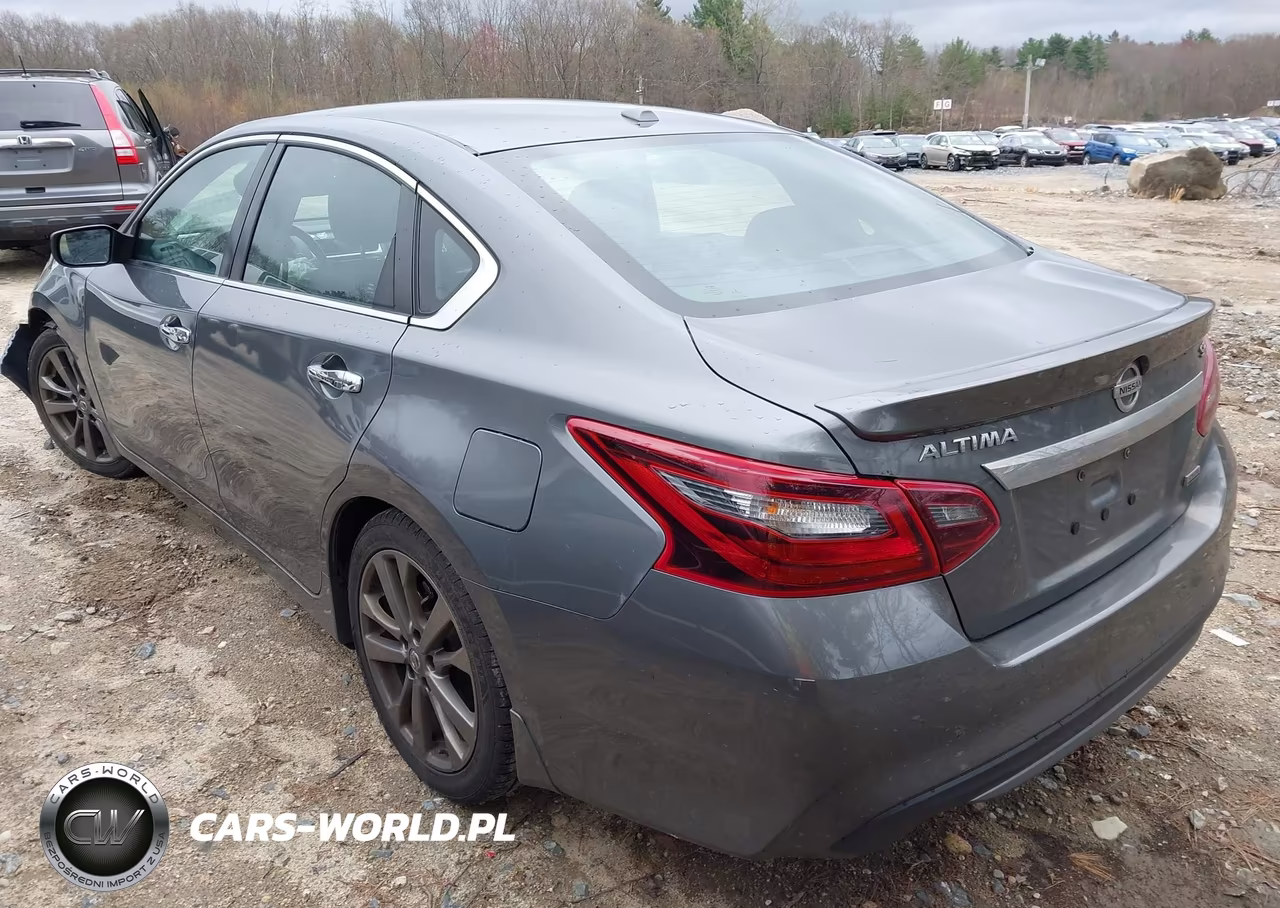 2018 Nissan Altima 2.5 Sr VIN:1N4AL3APXJC470194 - 3