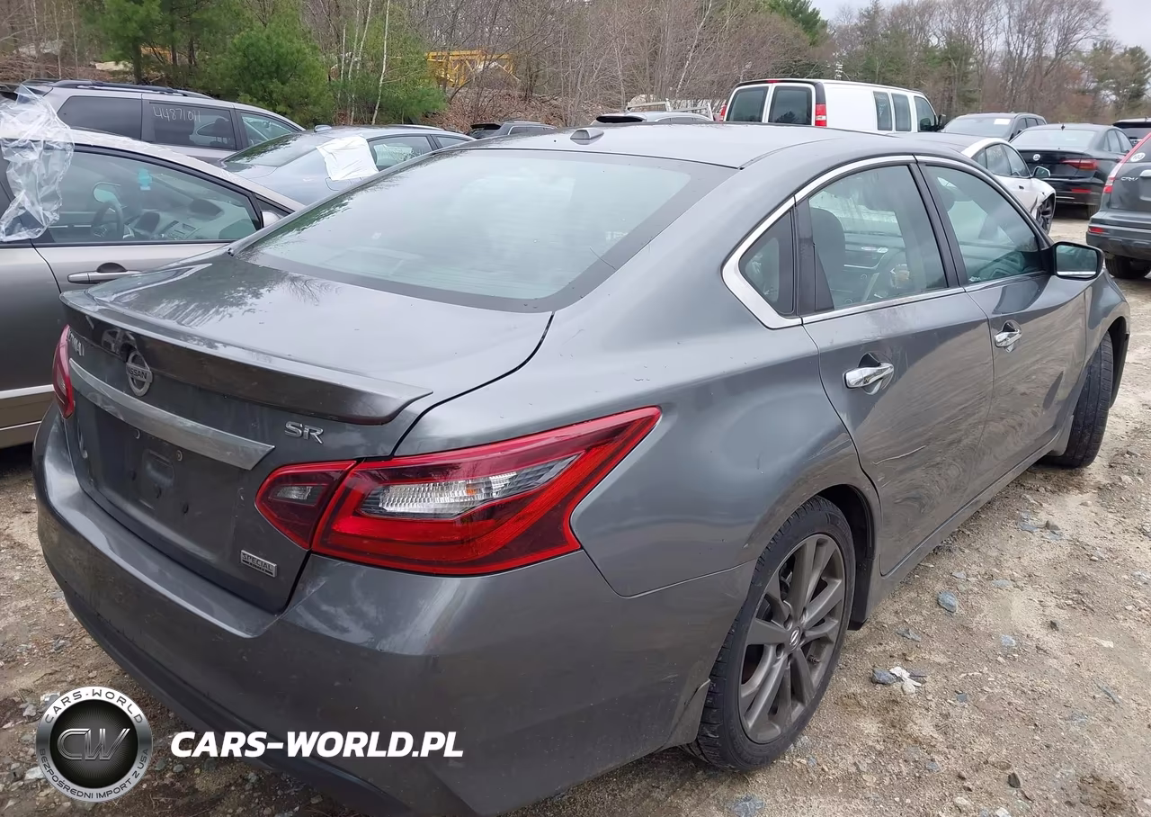 2018 Nissan Altima 2.5 Sr VIN:1N4AL3APXJC470194 - 4