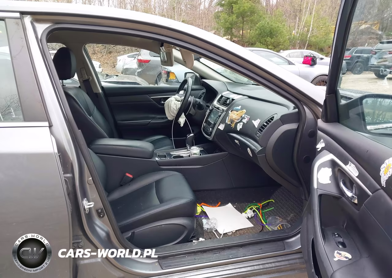 2018 Nissan Altima 2.5 Sr VIN:1N4AL3APXJC470194 - 5