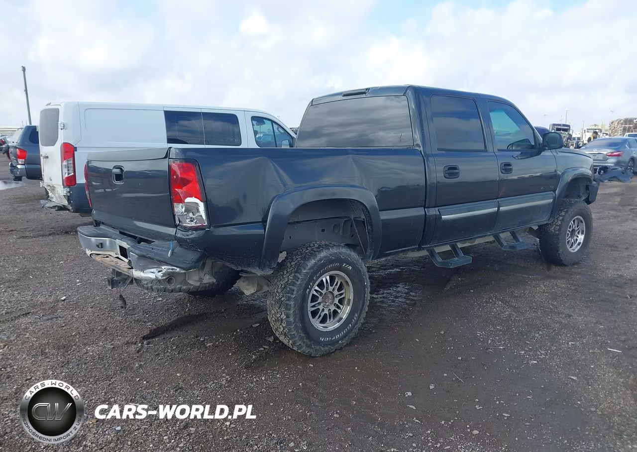 2005 Chevrolet Silverado 2500Hd Ls VIN:1GCHK23205F950921 - 4