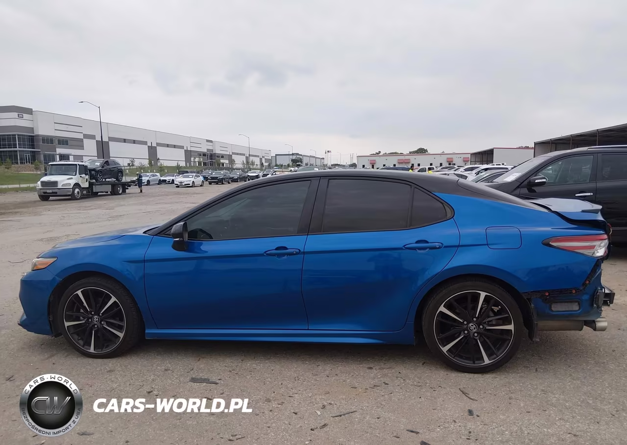 2018 Toyota Camry Xse VIN:4T1B61HK5JU149187 - 15