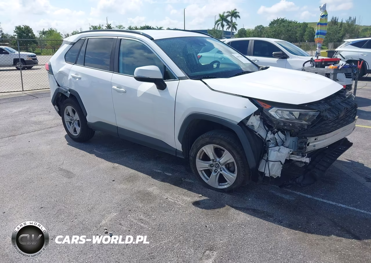 2020 Toyota Rav4 Xle – zdjęcie 1 z 17