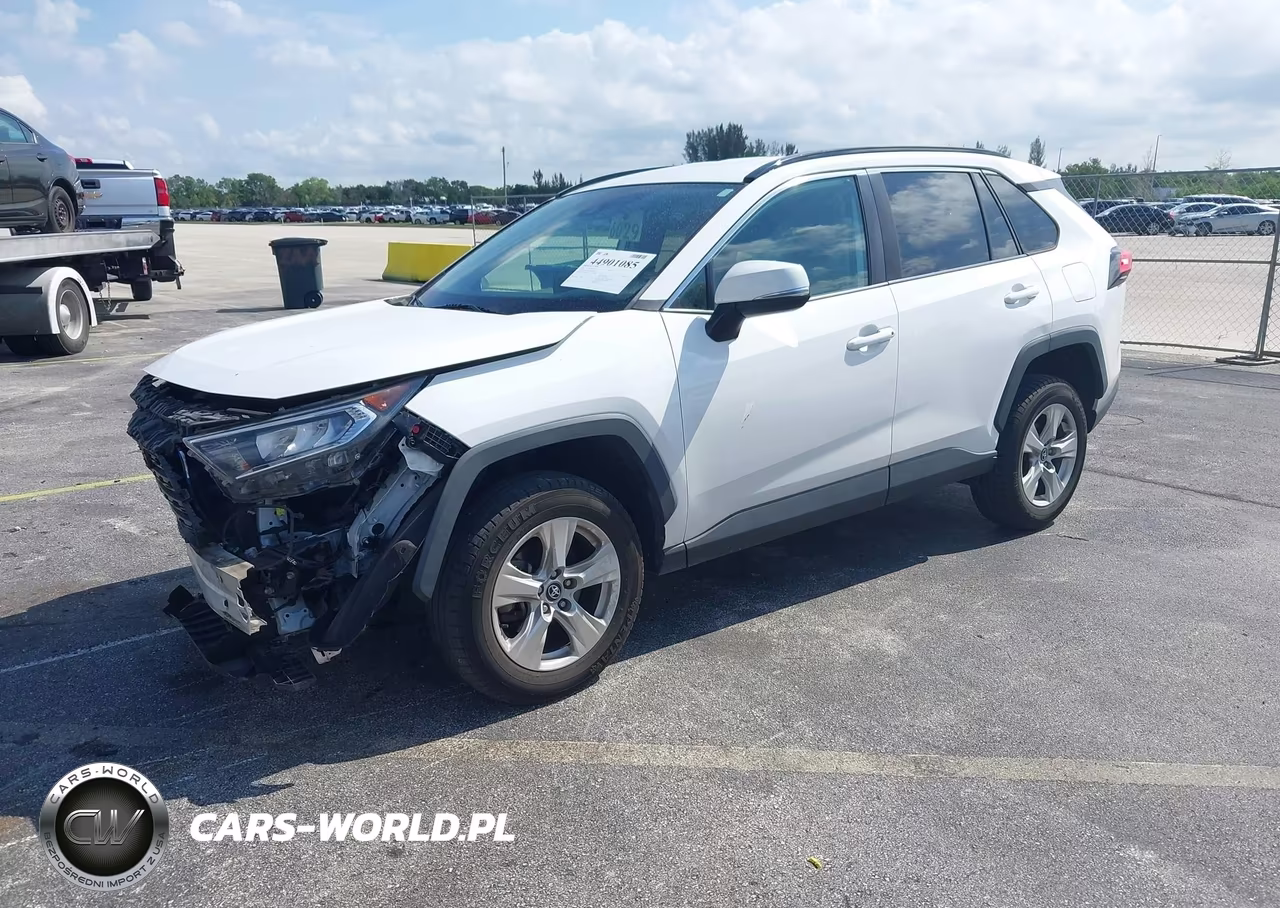 2020 Toyota Rav4 Xle VIN:2T3W1RFV2LC050480 - 2