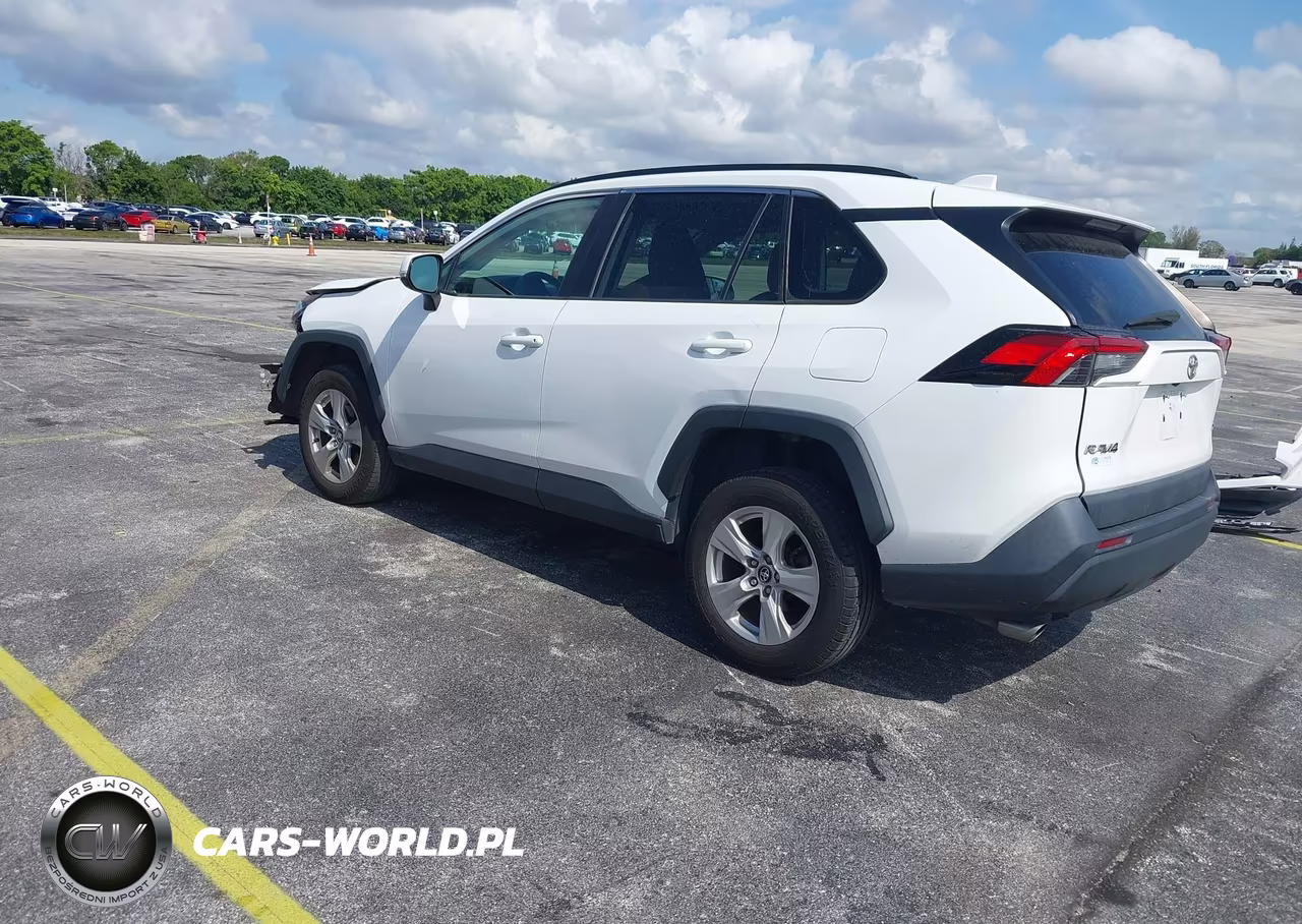 2020 Toyota Rav4 Xle VIN:2T3W1RFV2LC050480 - 3