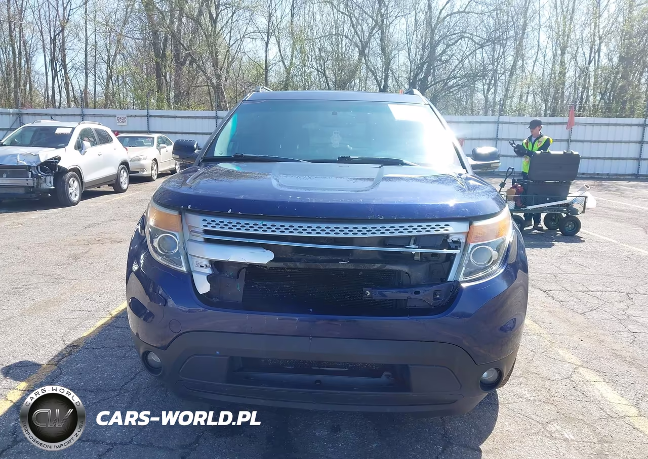 2011 Ford Explorer Xlt VIN:1FMHK8D82BGA35365 - 13