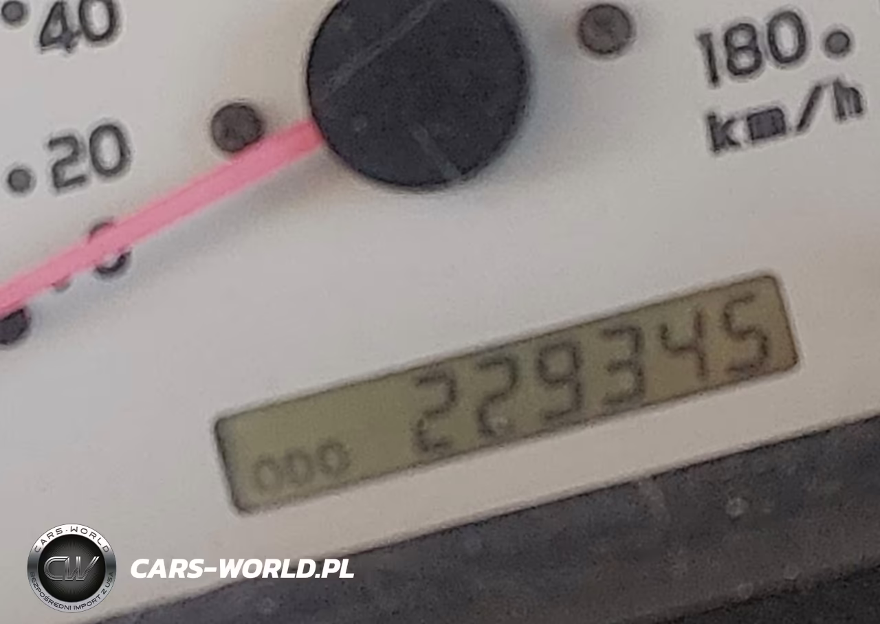 2002 Toyota Tacoma VIN:5TEWM72N42Z037958 - 14