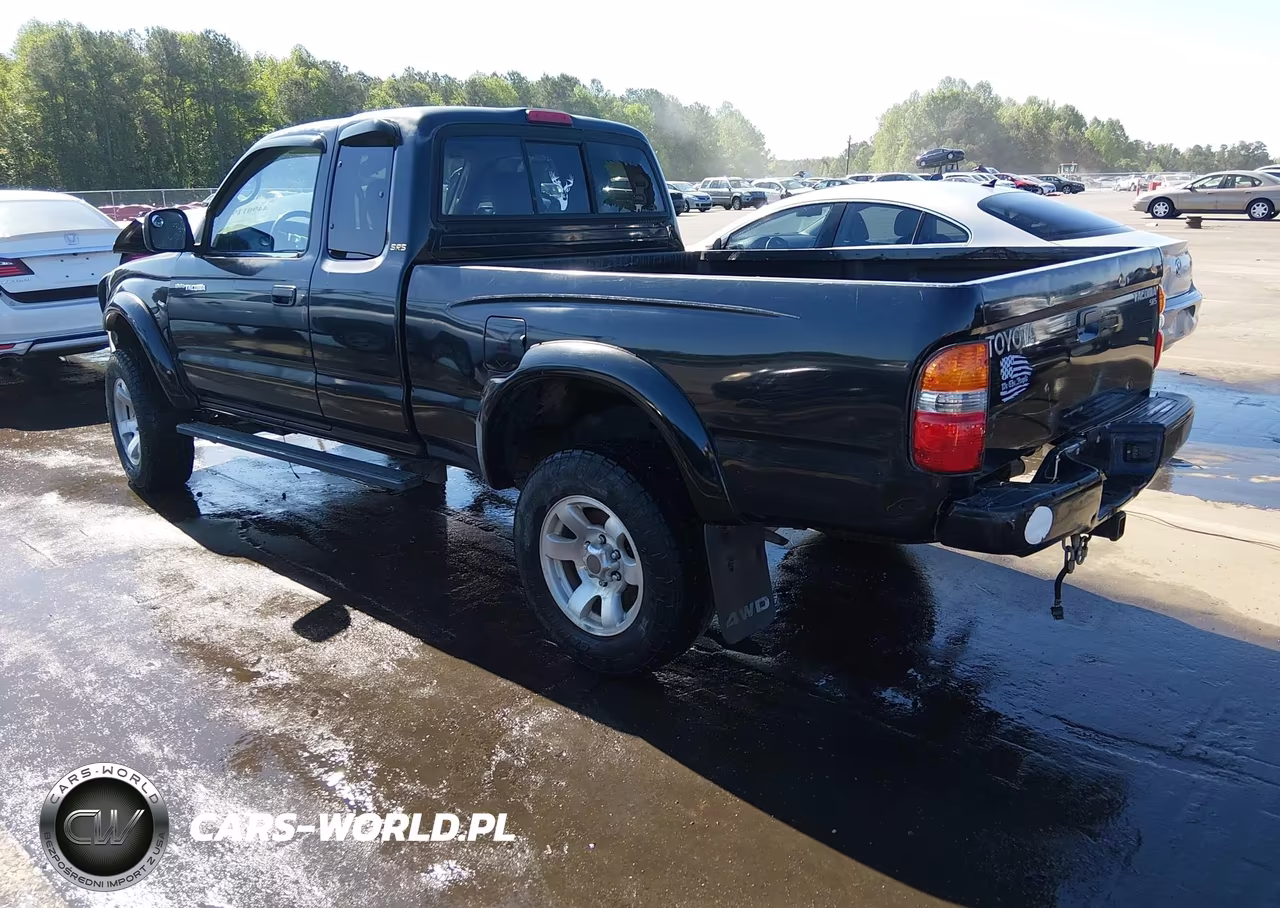 2002 Toyota Tacoma VIN:5TEWM72N42Z037958 - 3