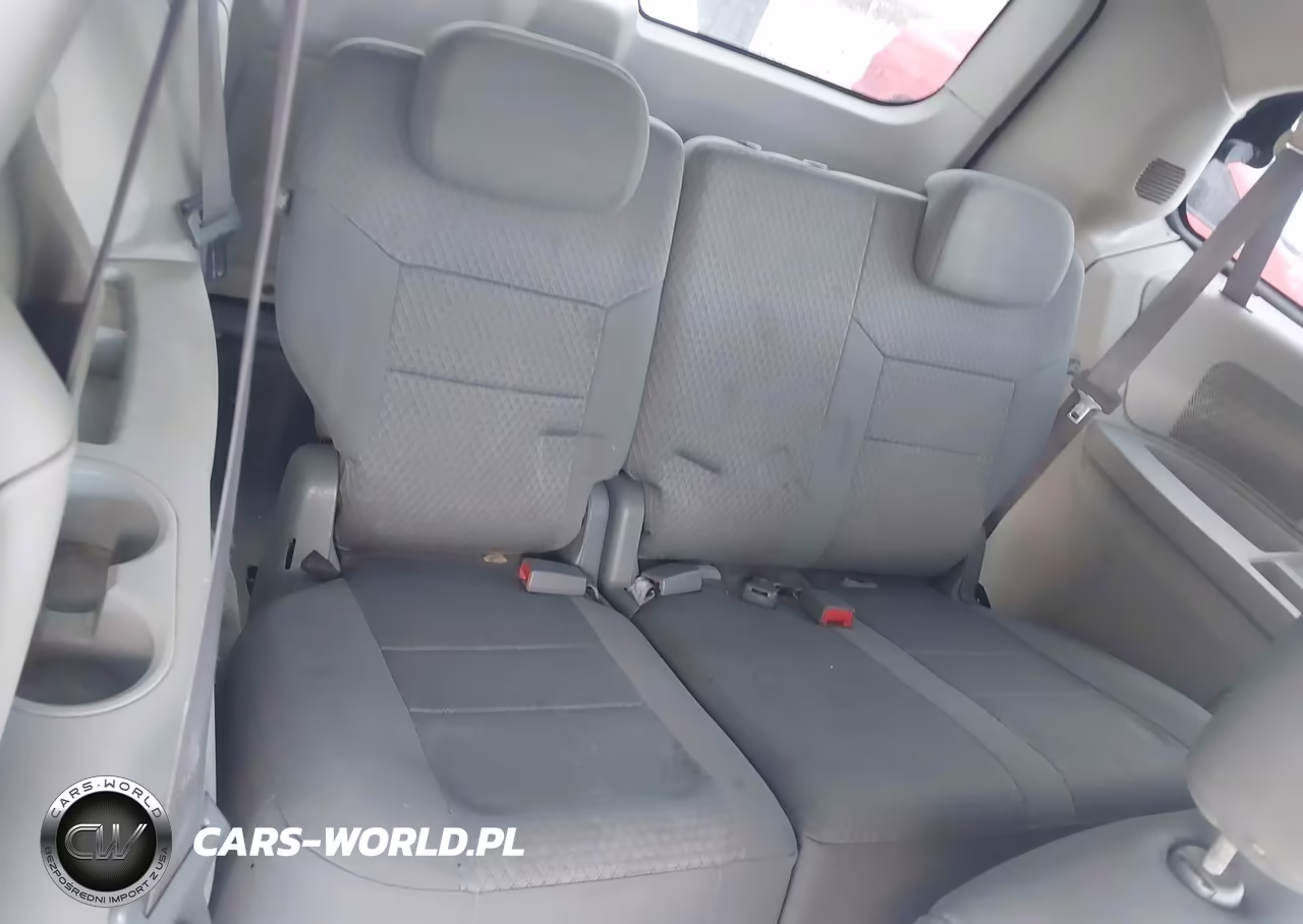 2008 Chrysler Town & Country Lx VIN:2A8HR44H18R678167 - 17