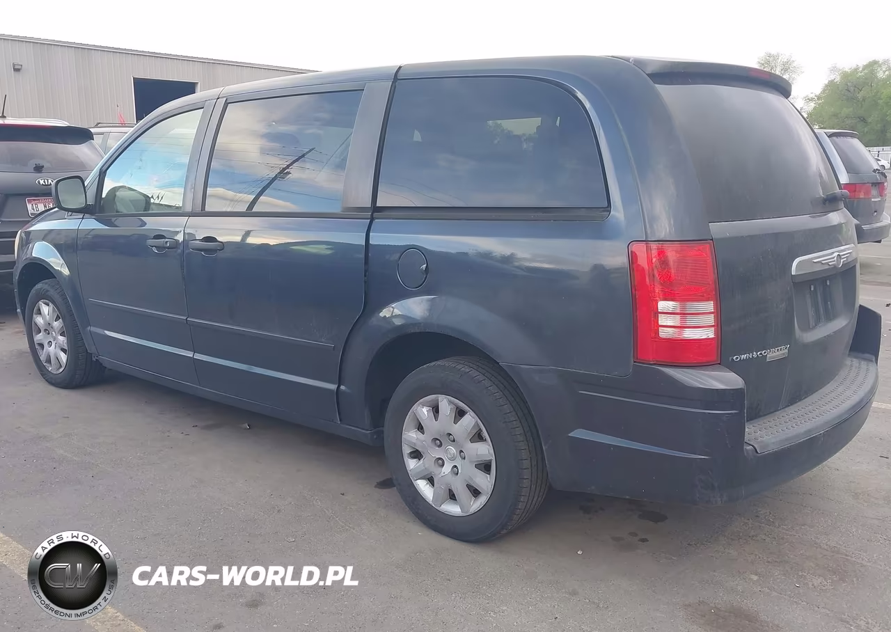 2008 Chrysler Town & Country Lx VIN:2A8HR44H18R678167 - 3